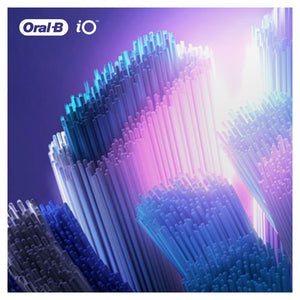 Oral-B iO Ultimate Clean White Toothbrush Heads, Pack of 4 Counts