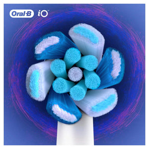 Oral-B iO Ultimate Clean White Toothbrush Heads, Pack of 4 Counts